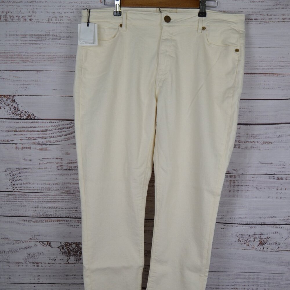 Lola jeans Mid Rise Skinny Jeans Ivory Size 34 Womens SOLD OUT ONLINE NEW READ
